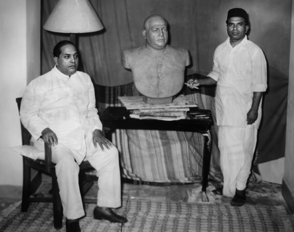 Madilgekar's Art Studio workspace